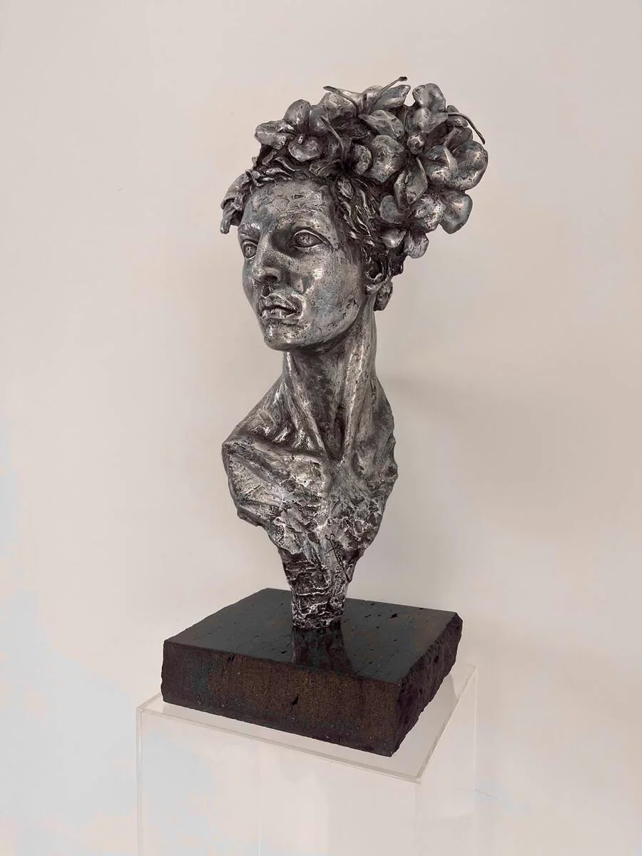Rafael San Juan, Spring, aluminum sculpture with marble base